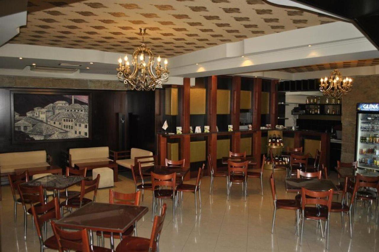 Gjirokastër Hotel Bleta מראה חיצוני תמונה